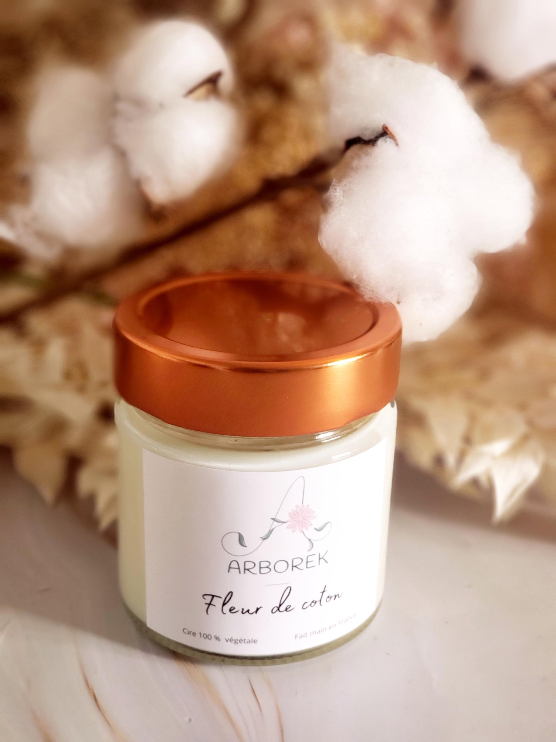 Bougie fleur de coton artisanale, coulée à la main en France