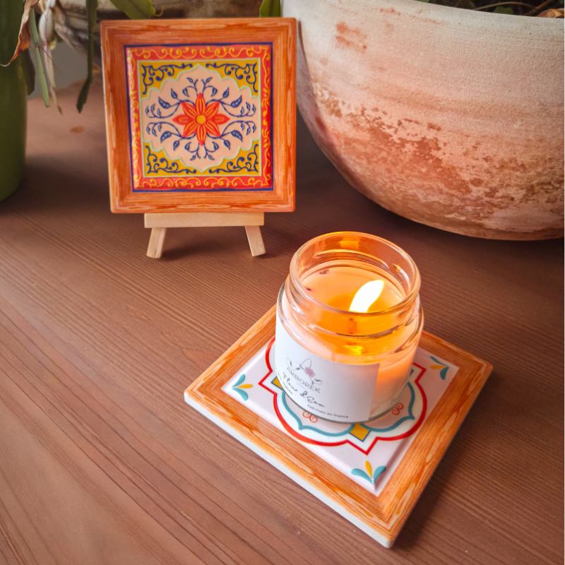 Support bougie en céramique  Fleur Peranakan